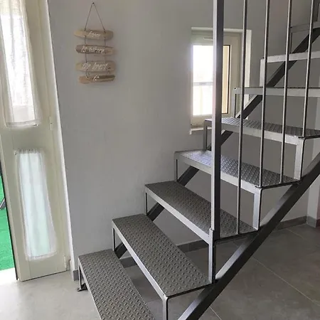 Brezza Marina Bed & Breakfast