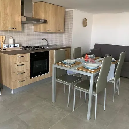 Brezza Marina Bed & Breakfast *