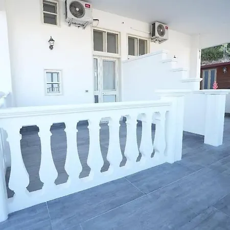 Panzió Brezza Marina Mattinata