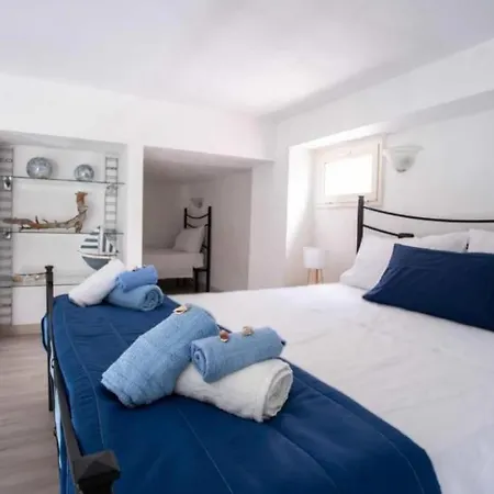 Brezza Marina Bed & Breakfast *